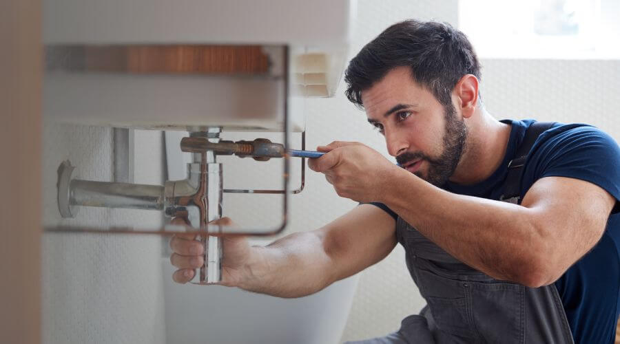 Water heater thermostat replacement in Gibson, LA